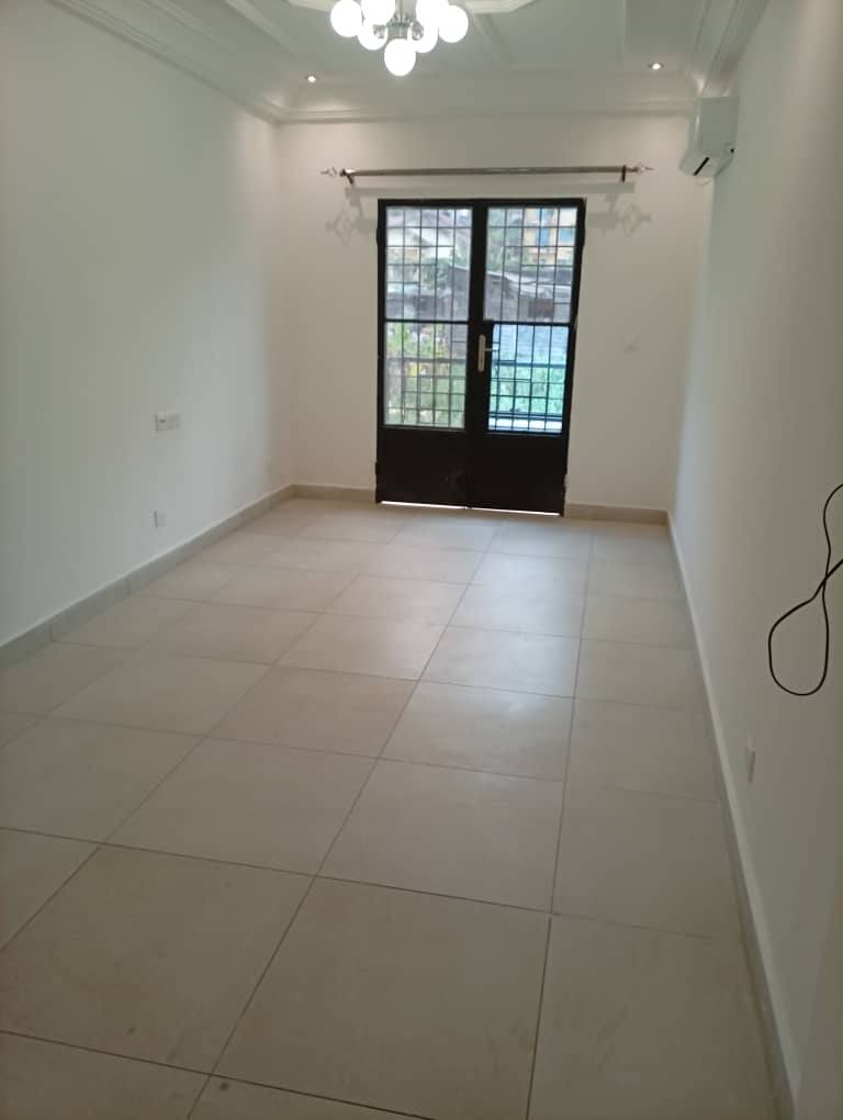 STUDIO MODERNE À LOUER À BONAMOUSSADI – PROXIMITÉ COMMISSARIAT 12e