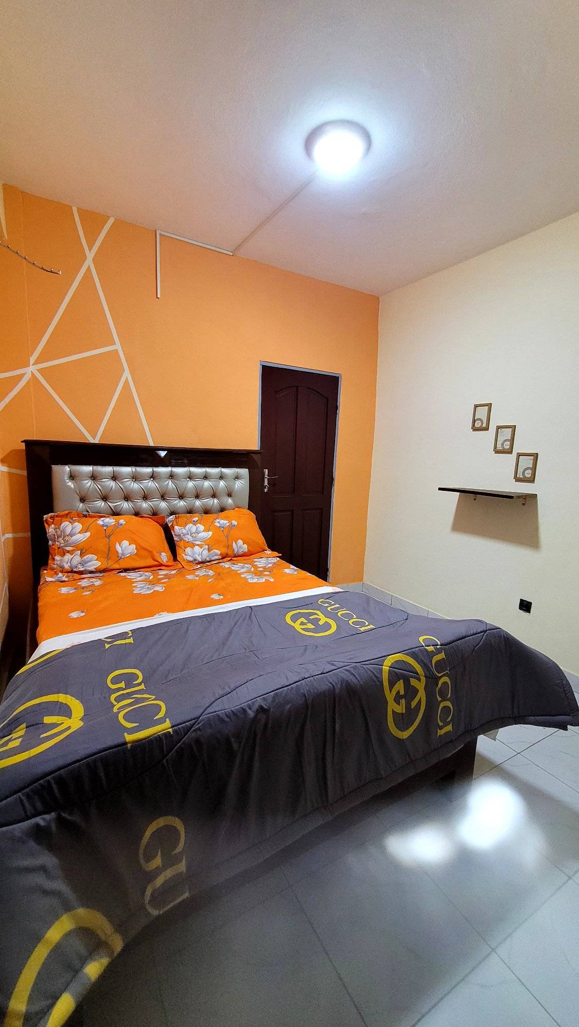 YAOUNDÉ – NGOUSSO / SANTA LUCIA – STUDIO MEUBLÉ À LOUER